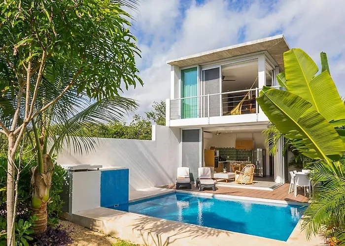 34 I I Private Pool